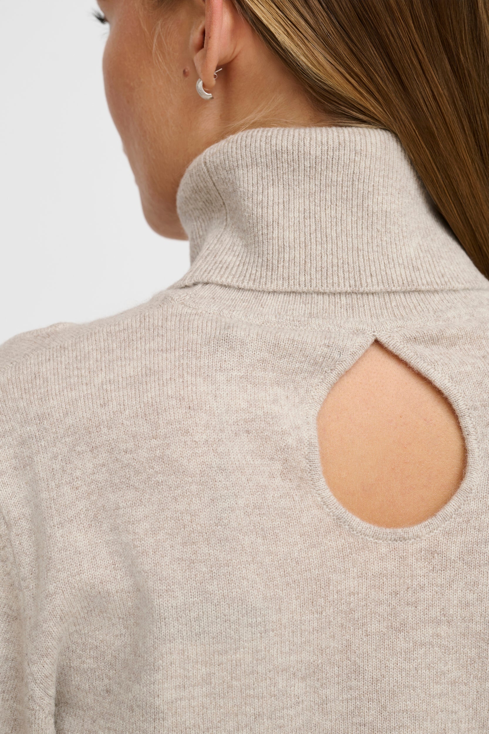 CREugenia Strik Sweater